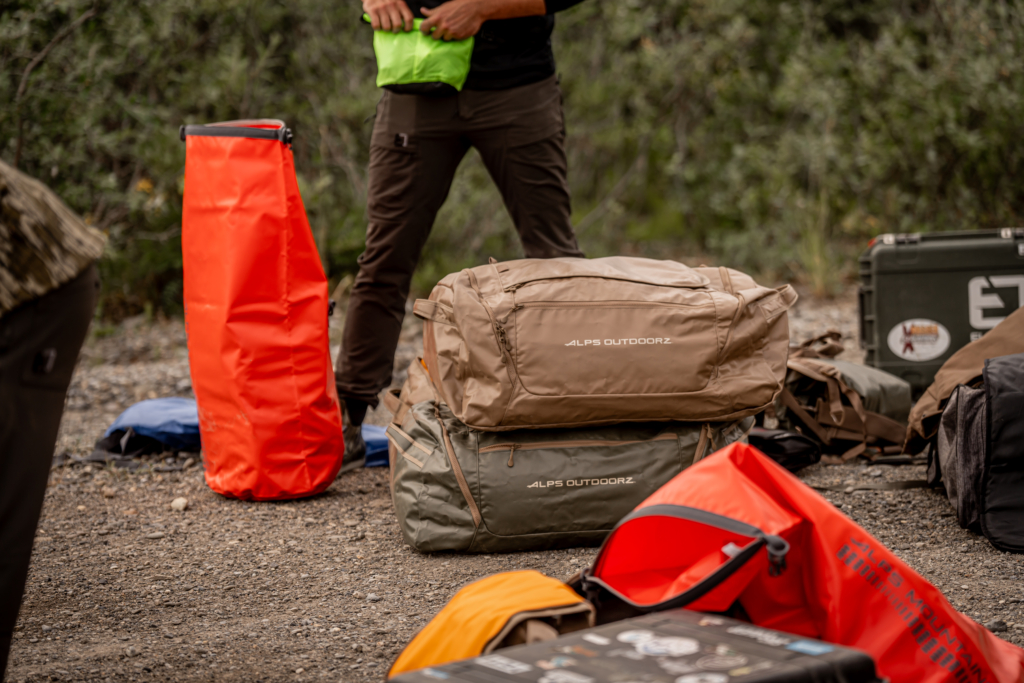 First Look: Alps Outdoorz Refuge Duffel